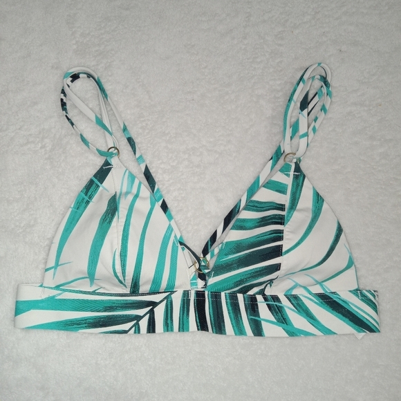 PINK Victoria's Secret Other - 5 for $10 PINK Bonded Green & White Leaf Print Bralette size small